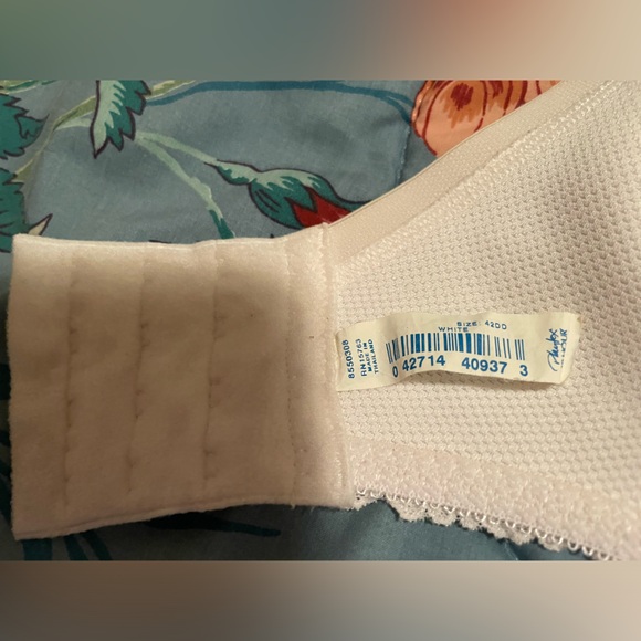 Playtex 18-Hour Bra 42DD White 🩷 - Picture 6 of 6